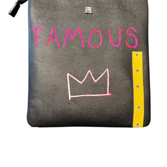 🩷 Hand-Painted Genuine Leather Abstract Crossbody Bag With Adjustable Strap - Picture 5 of 6